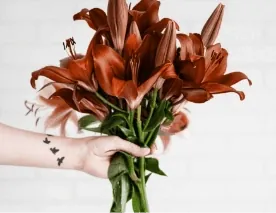 Creazione floreale per cerimonia